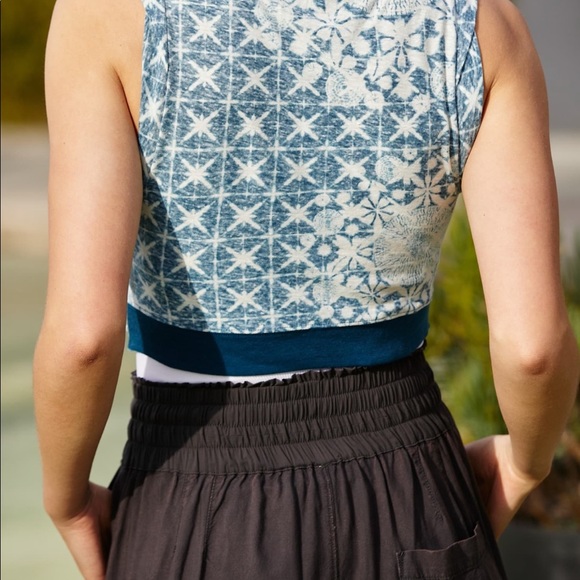 Free People FP Movement | Printed Undertow Tank - Picture 4 of 11